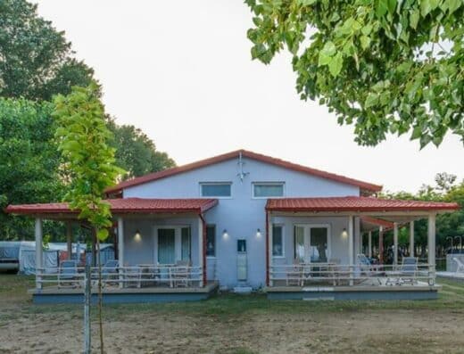 chalkidiki glamping bungalows by the beach book now (3)