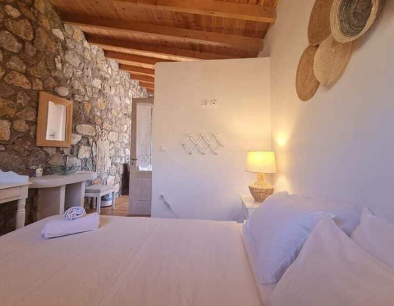 rustic chalet near athens eco travel book now (9)