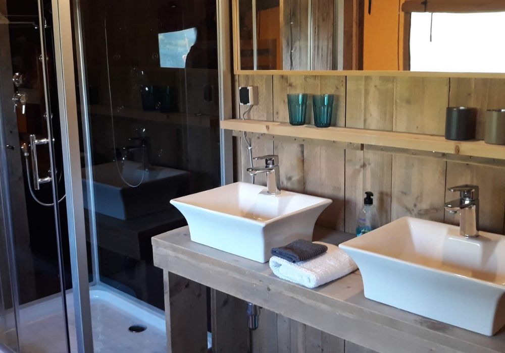 Chi Kung Session at Beautiful Glamping Site in Portugal 2